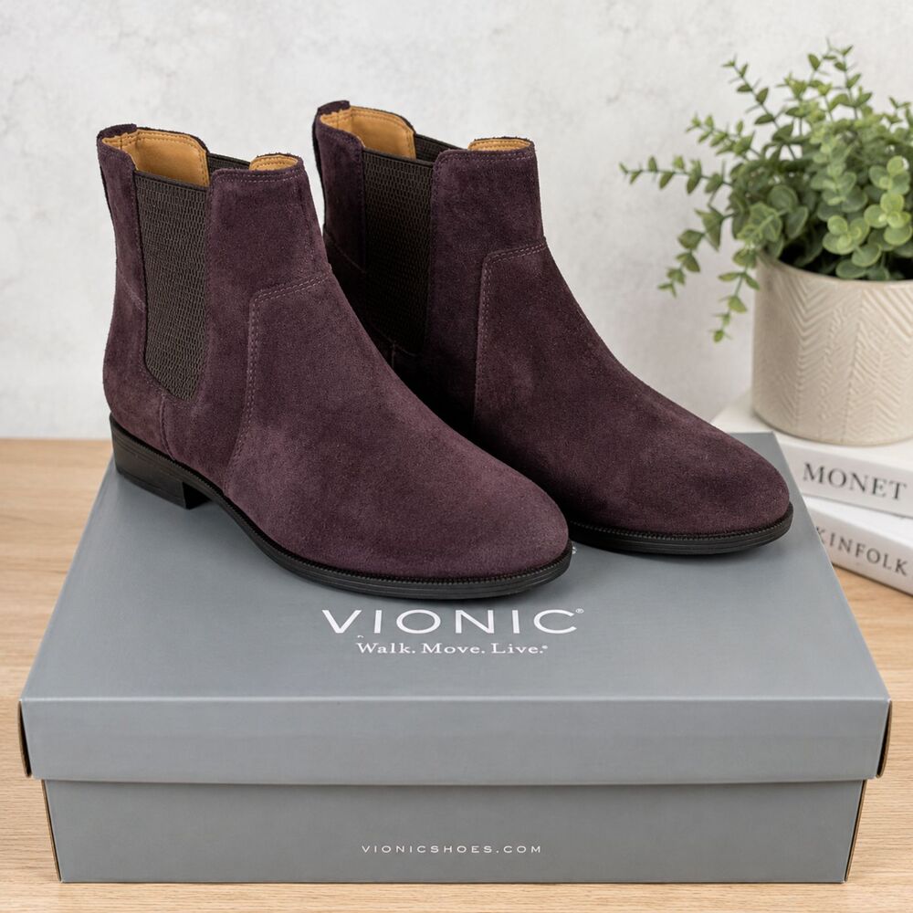 NWT Vionic Alana Ankle Boots Size 7 M Women's Purple Suede Chelsea Comfort Boot